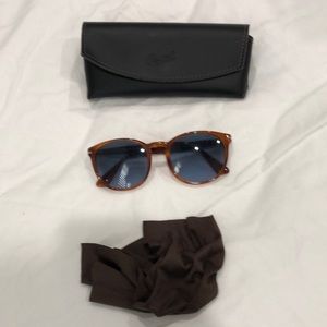 Persol 3157-S Tierra di Sienna sunglasses with blue gradient lenses